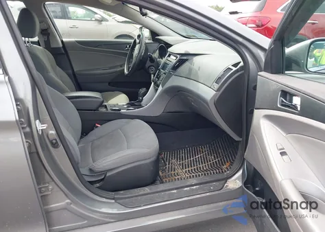 2014 Hyundai Sonata Gls z USA, uszkodzony, nr VIN 5NPEB4AC3EH822558